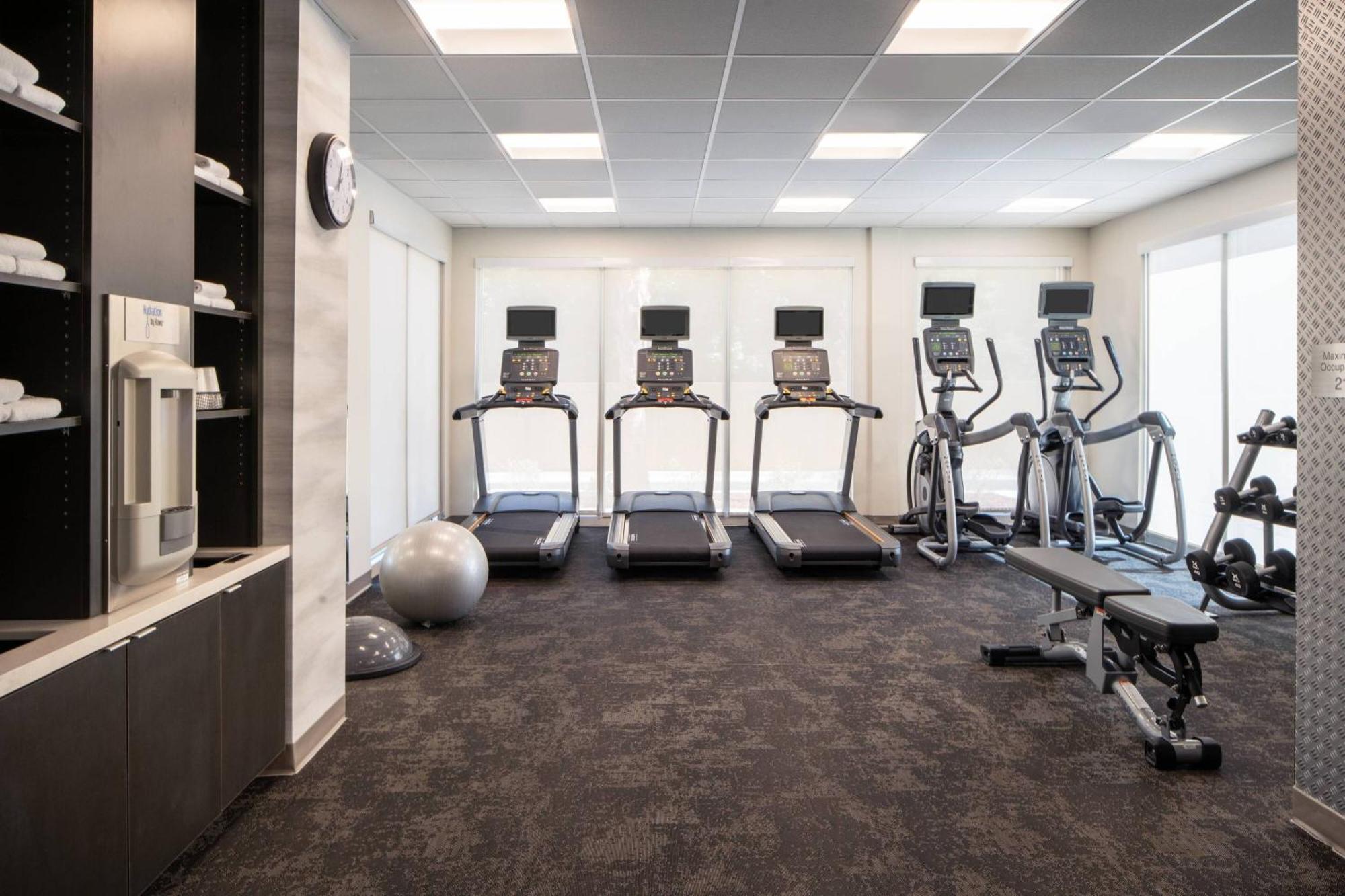 Fairfield By Marriott Inn & Suites Pensacola Pine Forest Ferry Pass Esterno foto